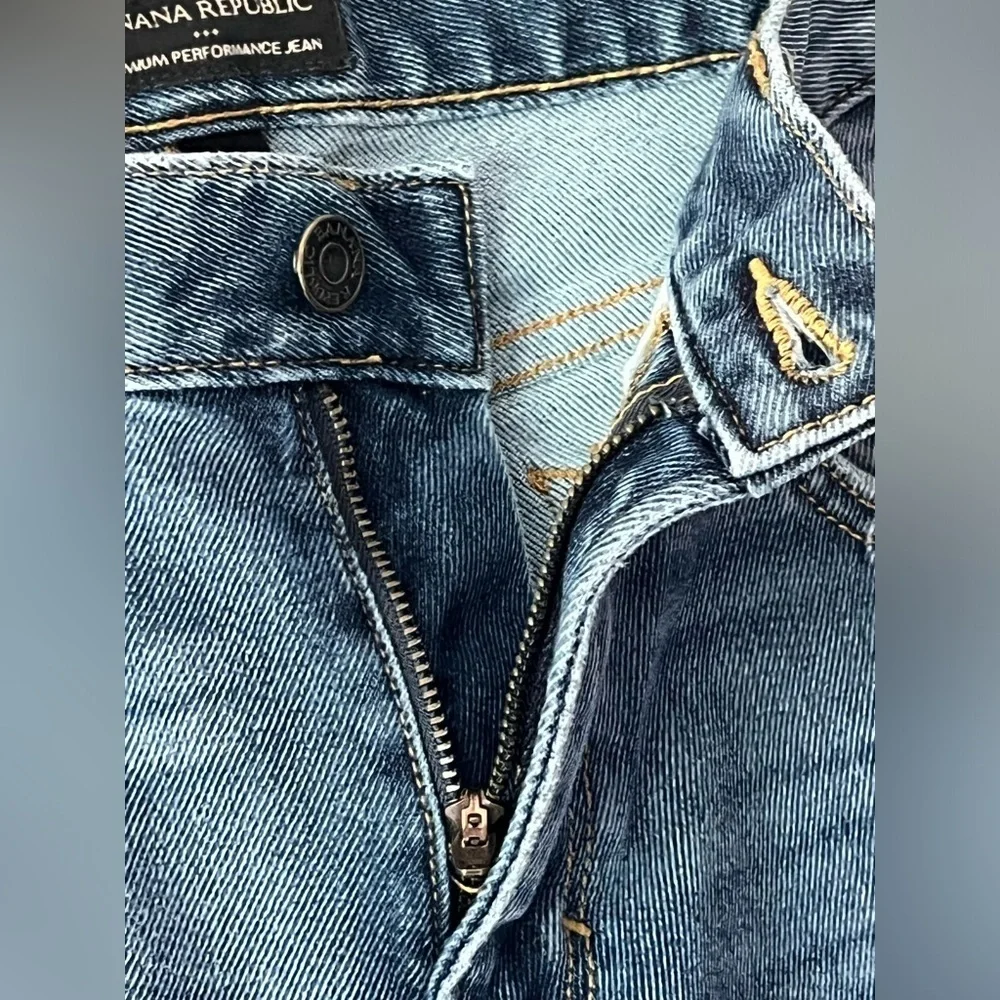 BANANA REPUBLIC Jeans 2‎ for $22 ❇️